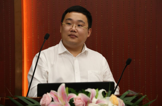 中泓源集团执行总裁邢洋:千帆竞发 勇进者胜 -