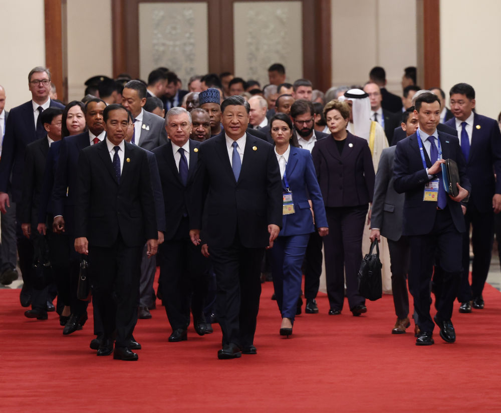 习近平在第三届“一带一路”国际合作高峰论坛开幕式上发表主旨演讲