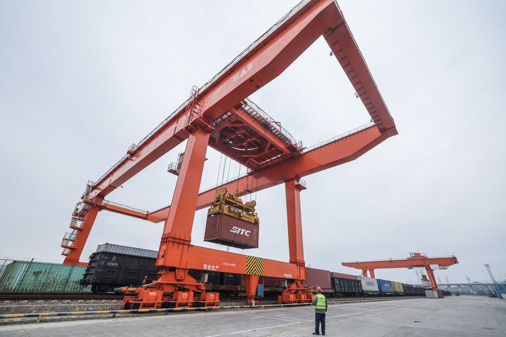 与中国同行就是与机遇同行——新年外交热潮彰显东方大国魅力