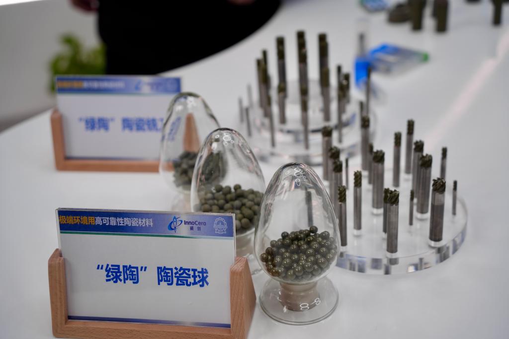 因地制宜发展新质生产力丨跨越2800公里的牵手：哈尔滨深圳联动激活科技“富矿”