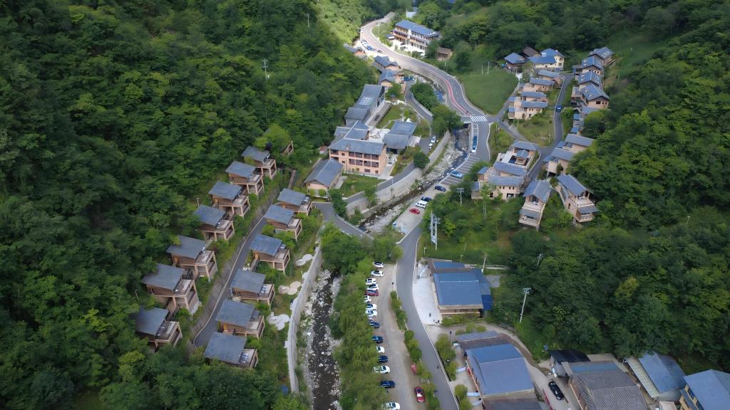 新春走基层丨一条路如何改写一座城