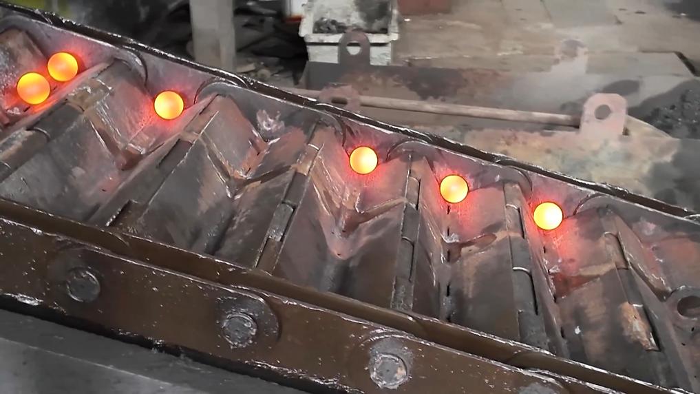 新华视点丨向新向绿领航 探索传统产业转型之路