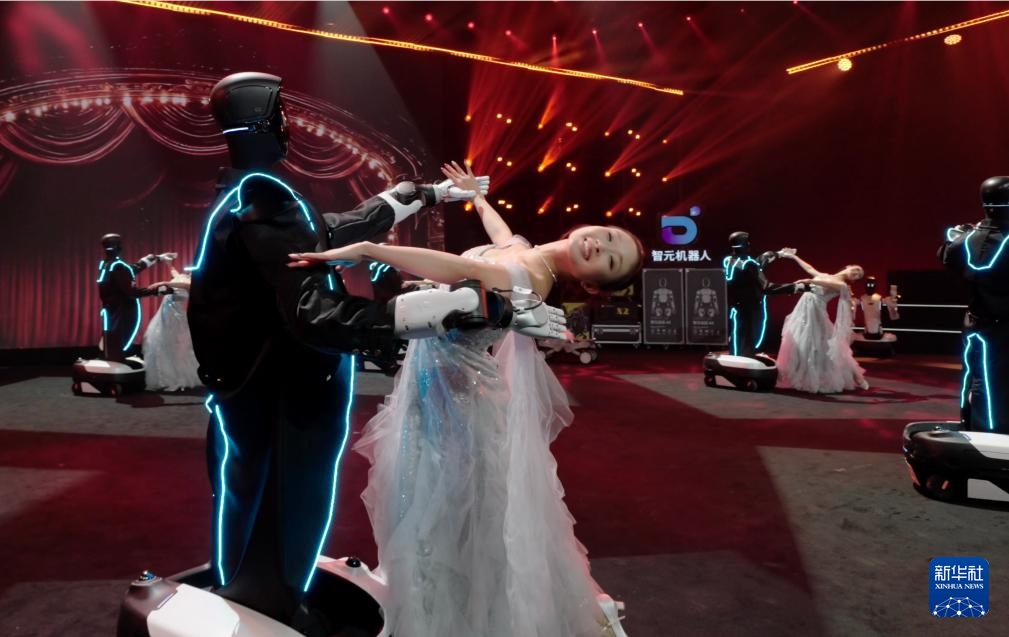 新华深读丨“十五五”规划109项重大工程项目里的职业新趋势新空间