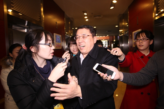 全国政协委员、能源局副局长史玉波接受记者采