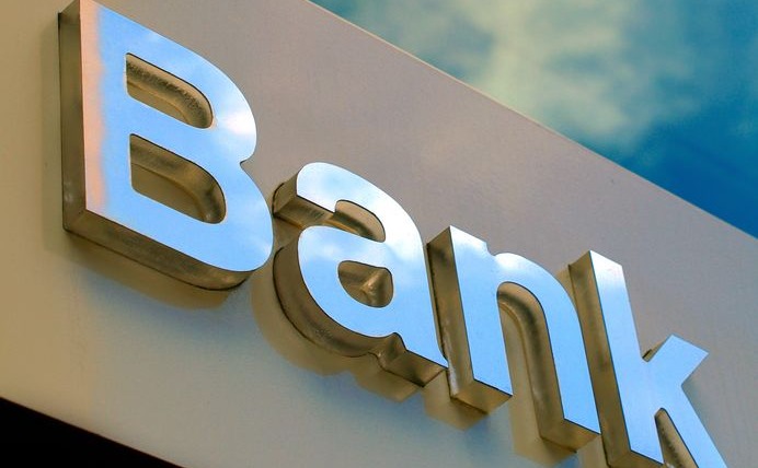 谁是原油及股市震荡中的“避风港”？银行理财产品3月榜单出炉