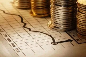 稳健型基金占据发行“C位” 多元配置策略走俏