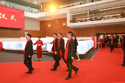 上海龙旗科技股份有限公司首次公开发行A股上市仪式-1.jpg