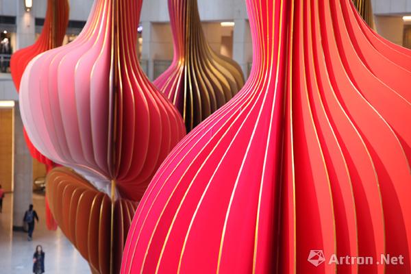 旋转的花装置,香港