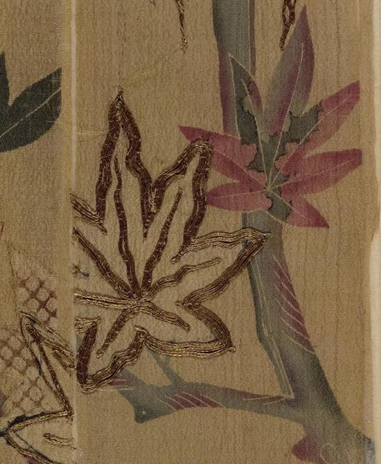 ���ռ˶��š�װ������ϸ��