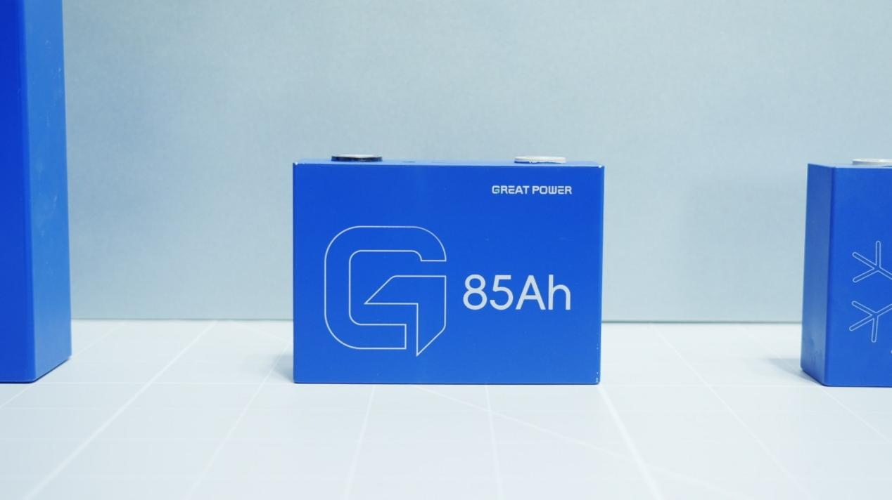 鹏辉能源新一代全场景储能方案亮相ESIE2026(图2)