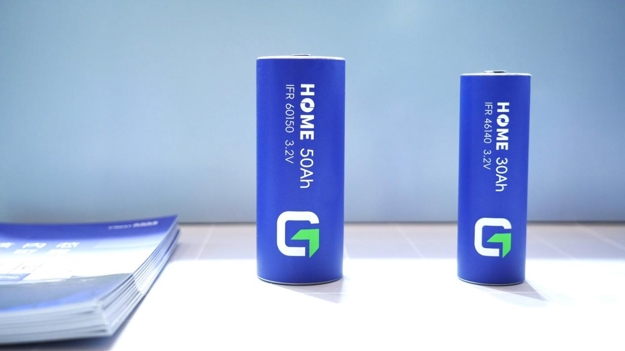 鹏辉能源新一代全场景储能方案亮相ESIE2026(图3)