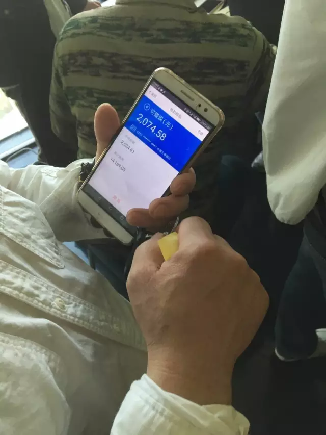 �׵���������