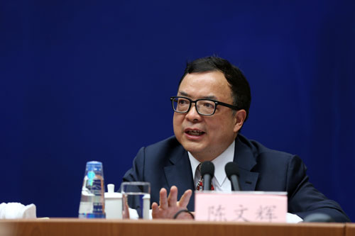 陈文辉:对于保险举牌的违法违规问题将继续给予严厉处罚