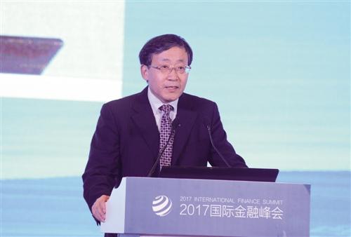 银监会国有重点金融机构监事会主席于学军: 无论何时何境经济都不能严重泡沫化