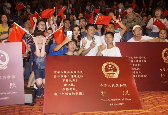 破32亿冲40亿!《战狼2》将创中国电影最高票房