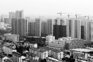 ���ڷ��翴¥�У��е��������е�������