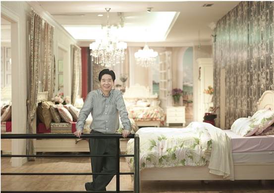 �ֹ���: ��ɫΪ��