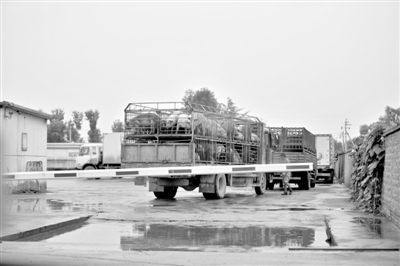 7��10�գ���������������ˮ�����������������������ϼӹ������ۡ�  ����