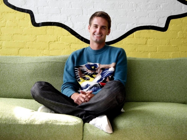 ���ġ�˹Ƥ�����Evan Spiegel����23�ꡣ