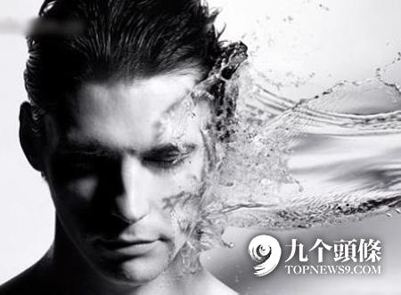 ���˸����� ��˵��9�������и���Ǳ��