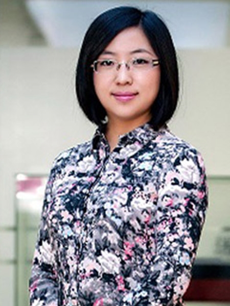 ��Ρޱ��P2B���ƽ̨������Ƹ���CEO����������������ʦ����ѧ����ϵ����ѧ�ڼ�ͨ��CFAһ���Ͷ�������ɼ������Ϊ����ѧԺ��ѧ��Ψһ������ǰ��ҵѧ��֮һ������������������ְ�ں;����ţ�ӵ�ж���ս����ѯ�Ĺ���������