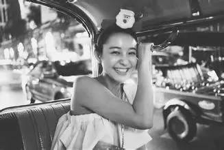 ��Ů�ɾ��ã���ʵ������Ů�ɵ���ֵ���ܶ඼�����ݳ�����׶��������PS���ϳ�����������ֱ�ӵķ�˿���֣��������ưְ��Ա�ֱͨ�����Ĺ�ĺ��������Ů���Դ���˿��Ӫ���ɱ�������͡�