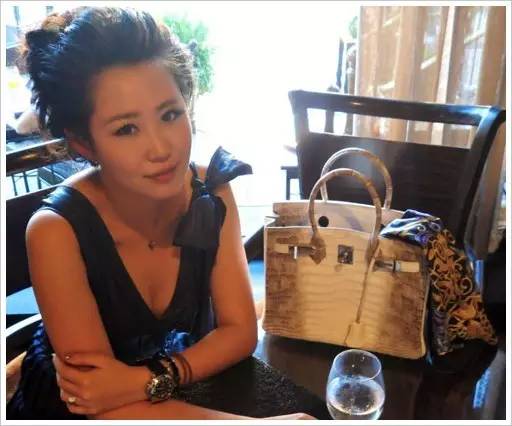 ���춡���΢������Ӫ�ܼร���������춨��������⣬��ͬ����֪��������Ӱ�����ʽ�����������ѵ�������������ܿ������������˰����ס���Ȼ����Ҳ���ԣ���˼�����������ɿɾ��ǣ�