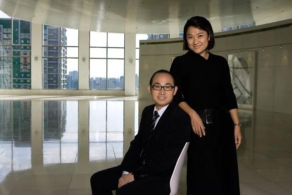 �������й�����Ͷ����ҵ�ز���˽Ӫ��ҵ��֮һ��������ִ���£������ɷ���ʯ��1995�깲����SOHO�й����޹�˾�ѳ�Ϊ�������ķ��ز������̺��й����ļ׼�д��¥�����̡�