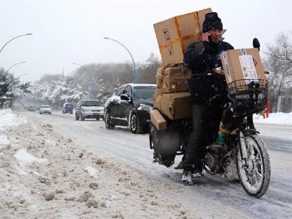 ��ǰ�������γ������Աȵģ���������ע�����������ܱ߲�Ʒ����׬Ǯ�����ǵ����������������